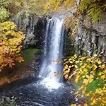 Daire Dans Un Village En Auvergne Sancy *