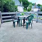 Dans Un Village En Auvergne Sancy