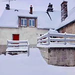 Dans Un Village En Auvergne Sancy Apartment