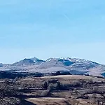 Dans Un Village En Auvergne Sancy