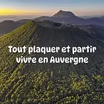 Dans Un Village En Auvergne Sancy *