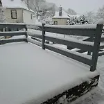 Dans Un Village En Auvergne Sancy