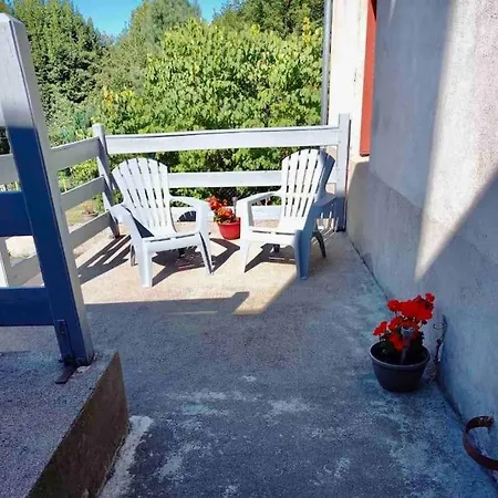 Dans Un Village En Auvergne Sancy Апартаменты Egliseneuve-d'Entraigues