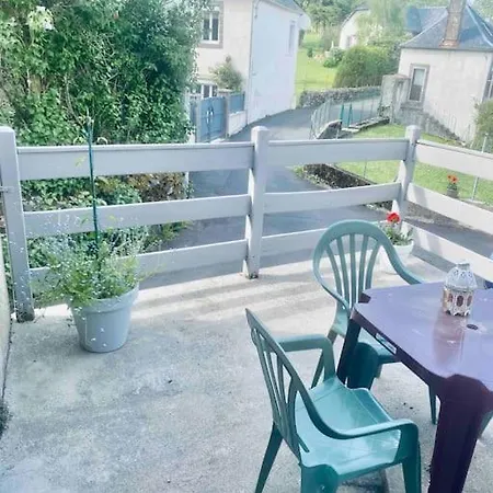 Dans Un Village En Auvergne Sancy Апартаменты *