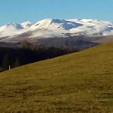 Dans Un Village En Auvergne Sancy Apartment