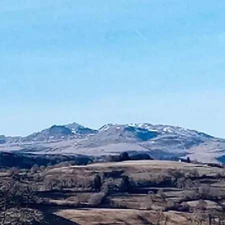 Dans Un Village En Auvergne Sancy