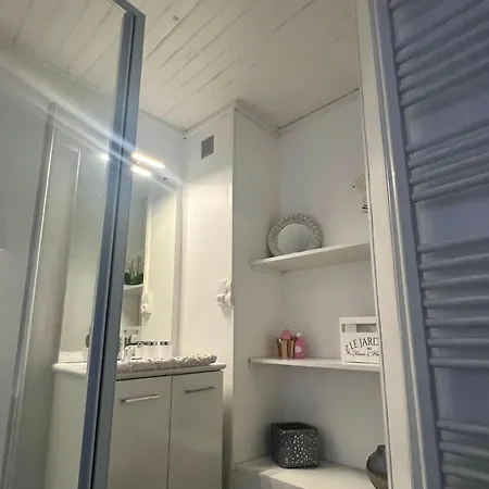 Апартаменты Dans Un Village En Auvergne Sancy *