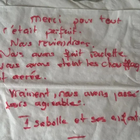 Dans Un Village En Auvergne Sancy Egliseneuve-d'Entraigues
