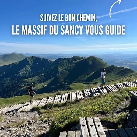 公寓 Dans Un Village En Auvergne Sancy